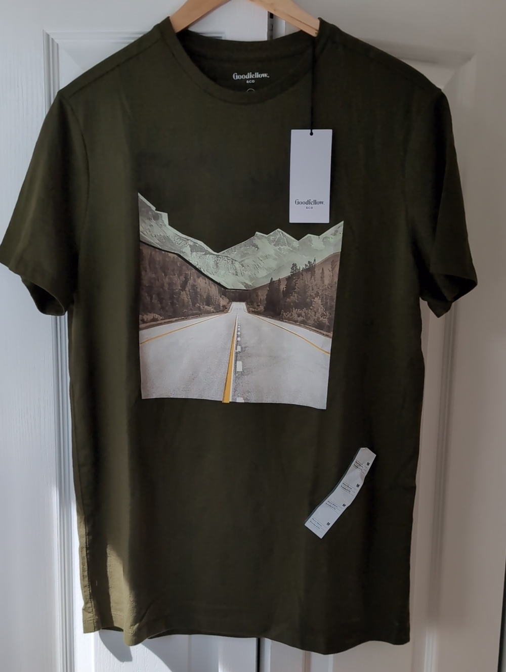 Goodfellow & Co Forest Green Scenic Tee